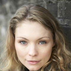 玛安娜·本灵MyAnna Buring