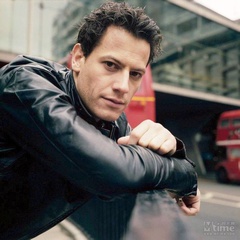 艾恩·格拉法德Ioan Gruffudd