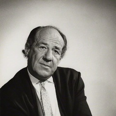 Michael Hordern