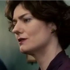 安娜·钱斯勒Anna Chancellor