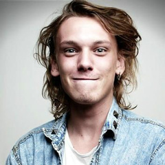 杰米·坎贝尔·鲍尔/Jamie Campbell Bower