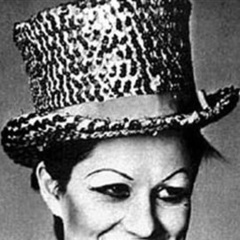 Nell Campbell