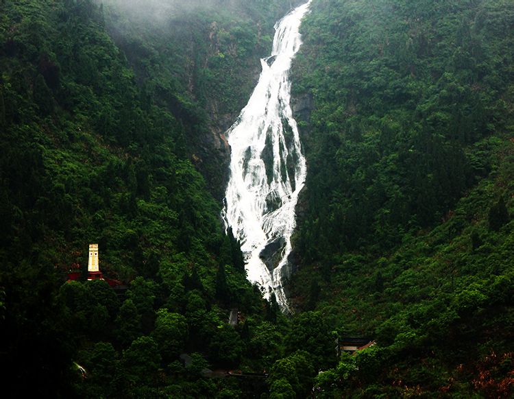 黄袍山之路 黄袍山风光