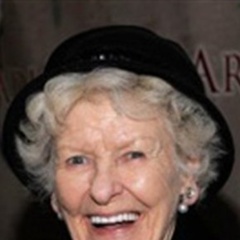 伊莲妮·斯楚奇Elaine Stritch