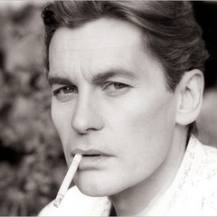 赫尔穆特·贝格Helmut Berger