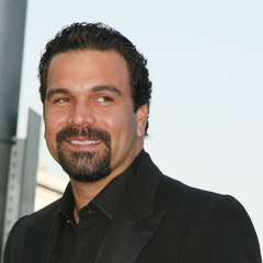 Ricardo Antonio Chavira