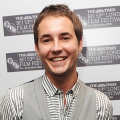 Martin Compston 