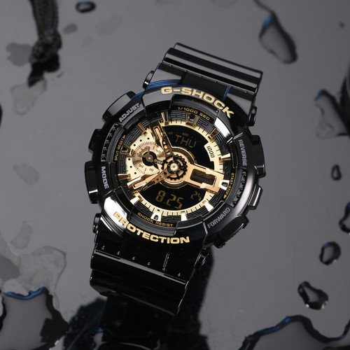 CASIO/卡西欧手表 G-SHOCK黑金限量版时尚运动男表GA-110GB-1APR